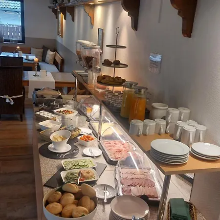 Linden Am Venekotensee 호텔 3*