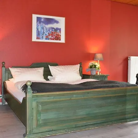 Linden Am Venekotensee 3*