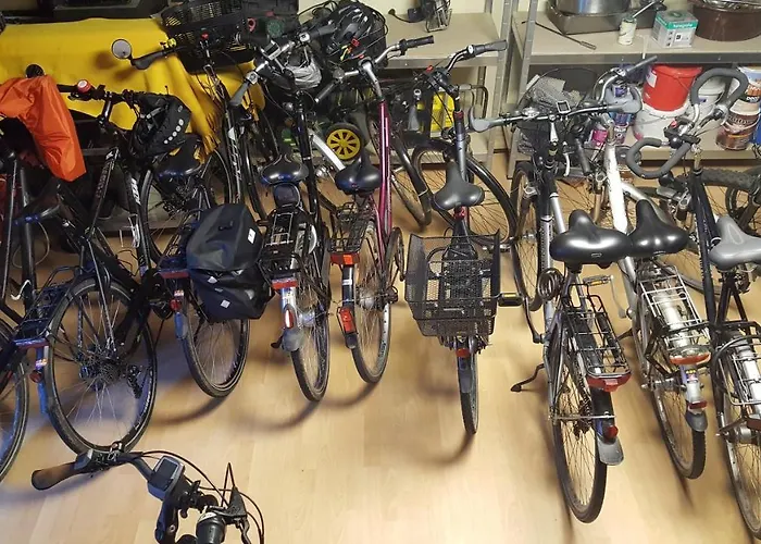 Linden Am Venekotensee 3*